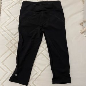 Lululemon Cropped Black Leggings
